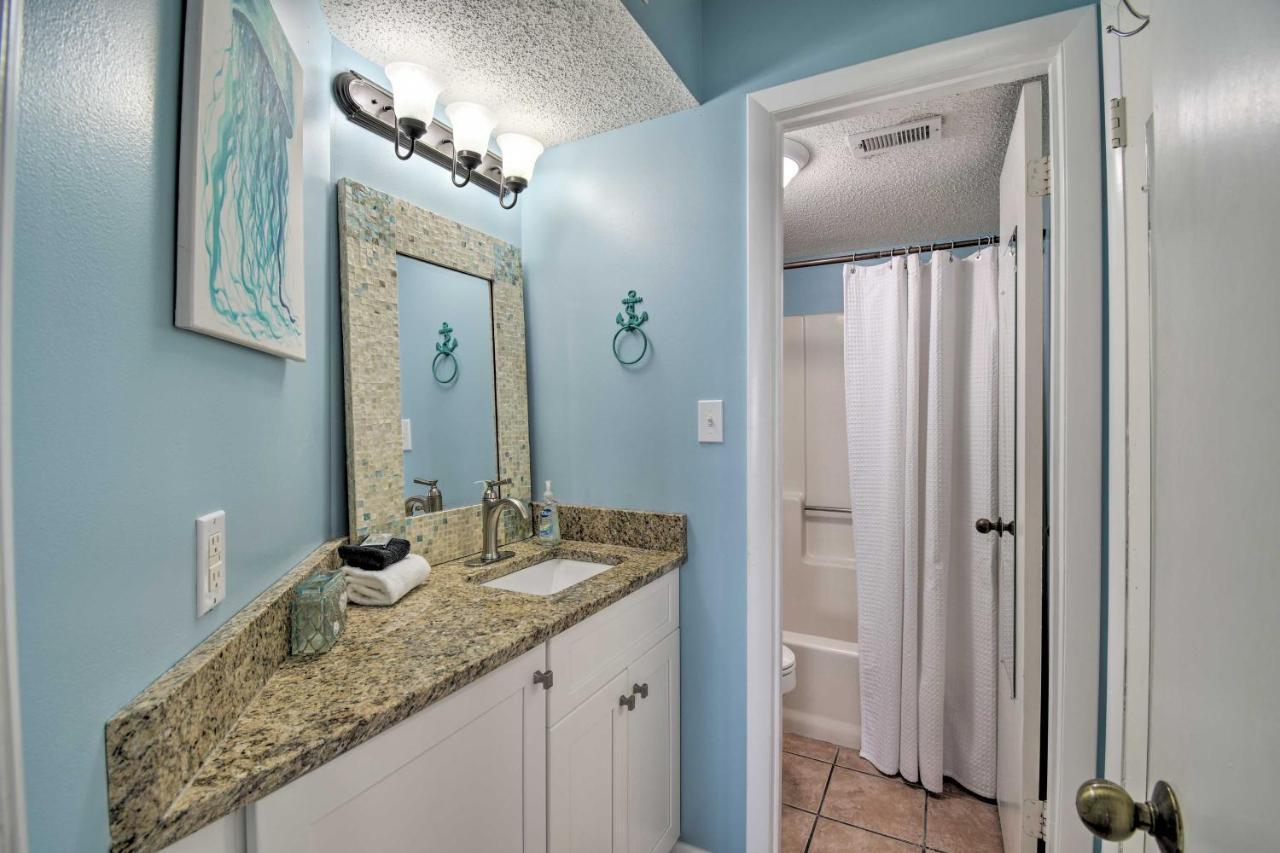 Waterfront Gulf Shores Condo With Patio, Pier And Pool Exterior photo
